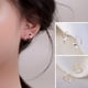 thumbnail image 1 of Fiudx Pendientes de Aro En Espiral con Diseño de Doble Torsión, Aro Pequeño para Cartílago, Moderno Diseño de Doble Perforación, Ideales para Bodas, Cumpleaños, Navidad y Cualquier Mujer. Oro Blanco, 1 of 5