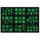 thumbnail image 3 of Un juego de pegatinas luminosas de 9 piezas con una gran cantidad de copos de nieve de varias formas, 3 of 5