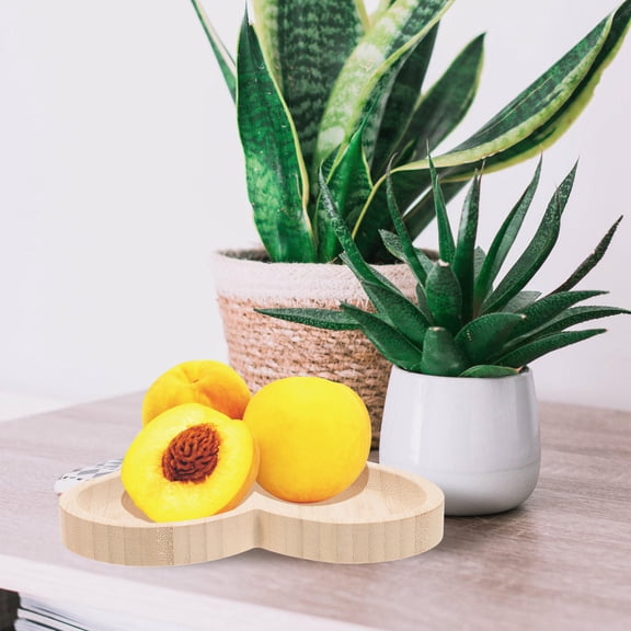 LOLIPPYY Light Yellow Wood Heart-Shaped Tray 20x20x2cm Fruit Serving Plate 1 Pc