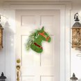 thumbnail image 5 of Corona navideña con cabeza de caballo, decoración artificial verde, coronas colgantes para puerta de entrada, jardín, adorno de invierno, 5 of 5
