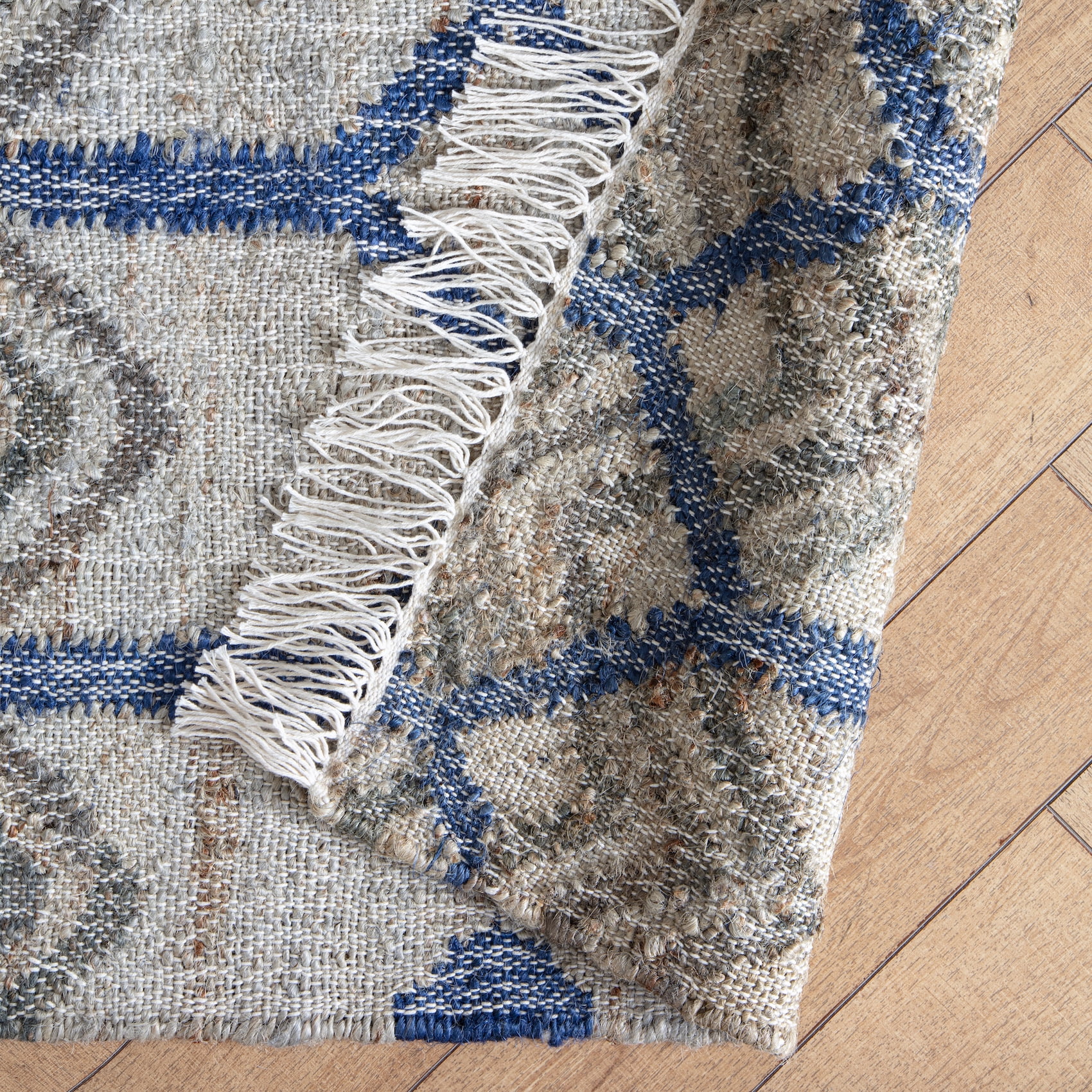 Anji Mountain Bohemian Hand-Made Area Rug, 48 in x 72 in