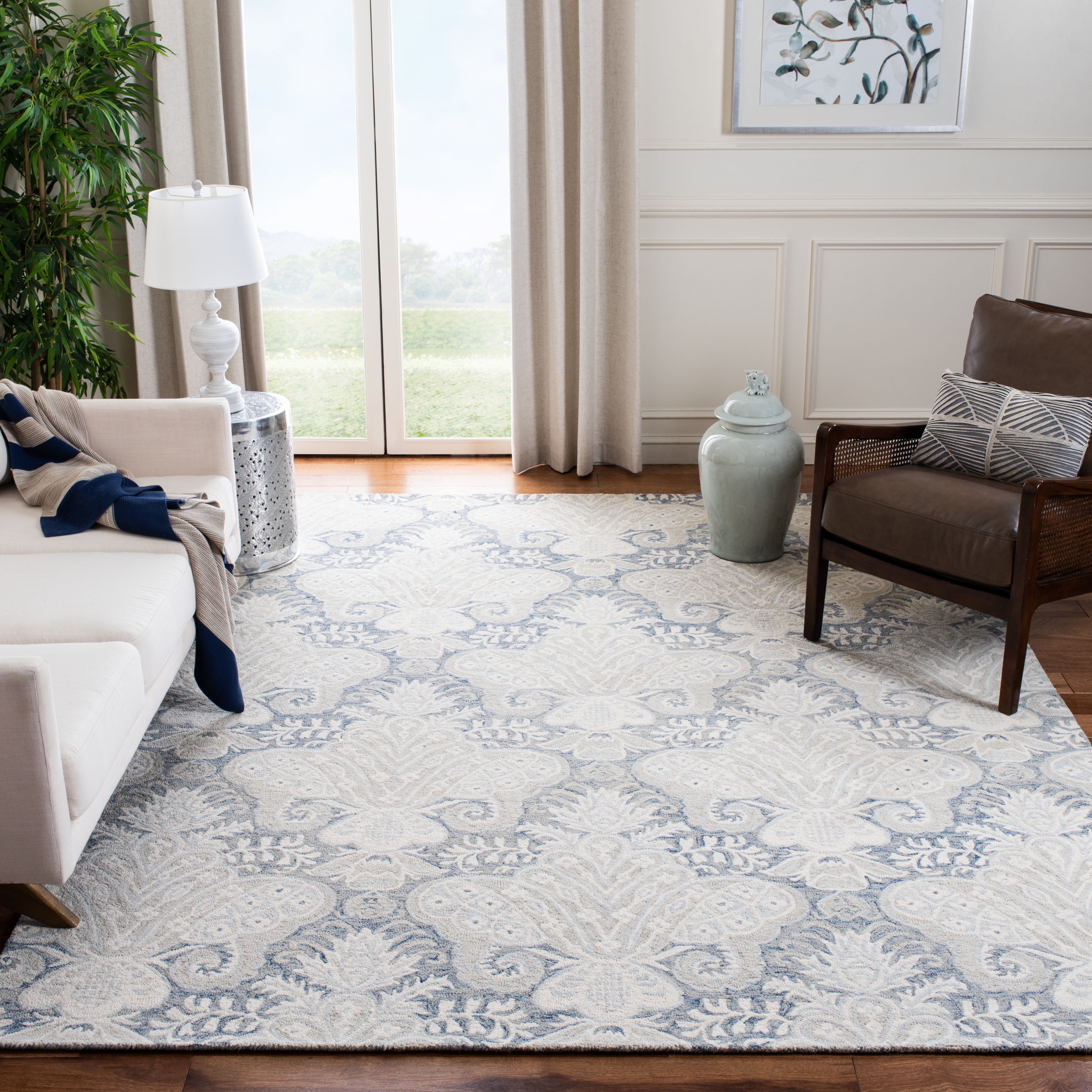 SAFAVIEH Micro-Loop Deziree Floral Area Rug, Blue/Ivory, 10' x 14'