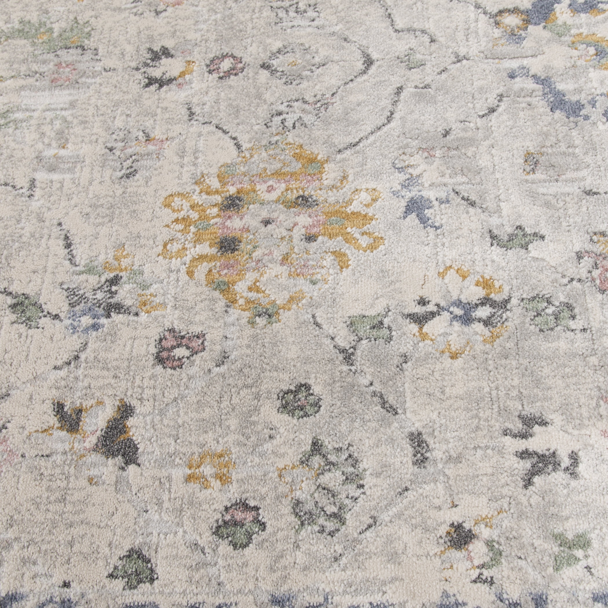 Better Homes & Gardens Persian Blooms Silver Indoor Area Rug, 5' x 7'