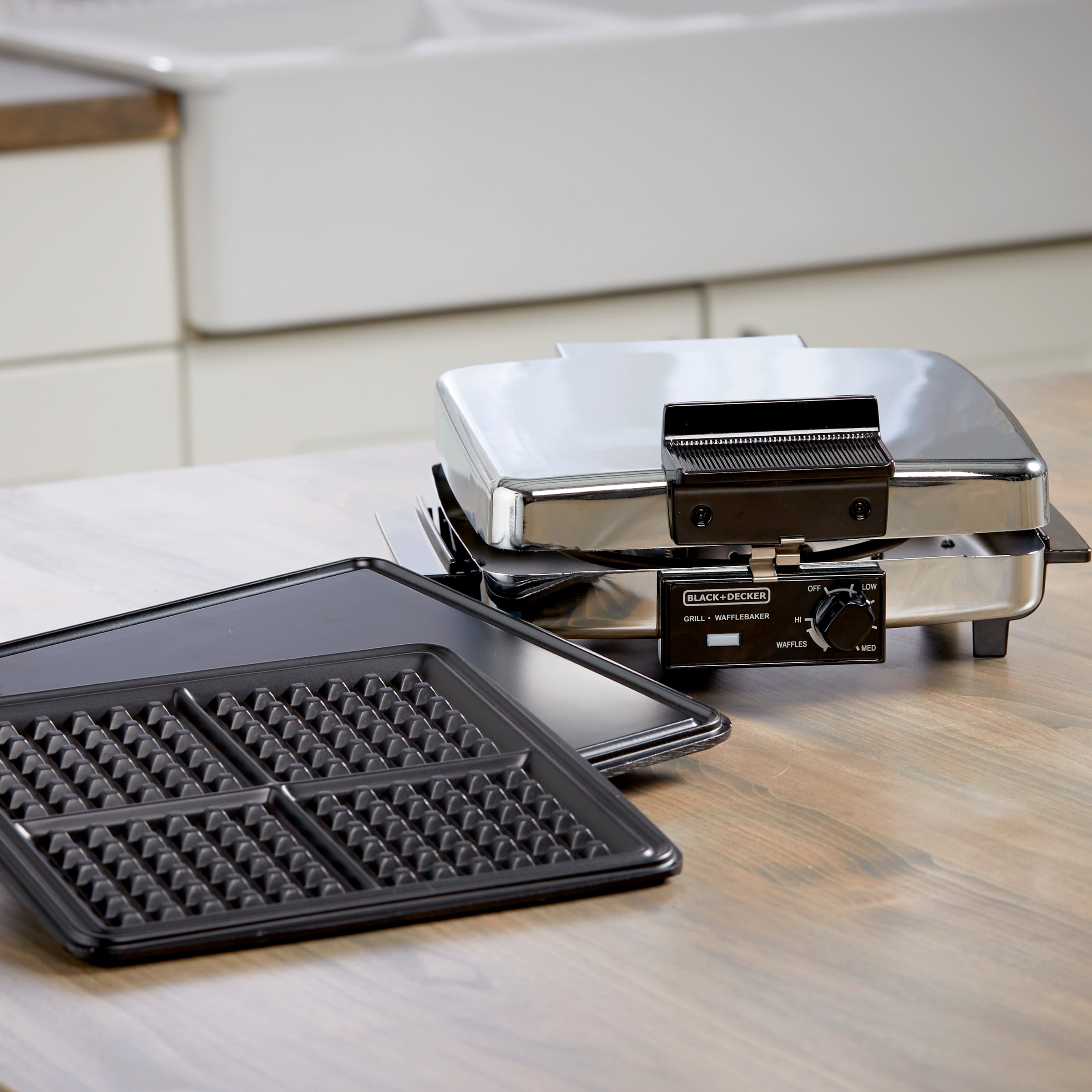BLACK+DECKER G49TD 3-in-1 Waffle Maker & Grill - Black - Eggs