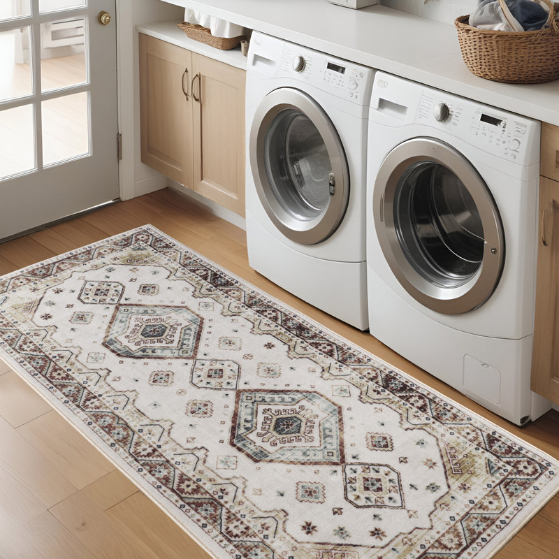 Superior Burj Ivory Medallion Washable Indoor Runner Rug, 2' 7" x 6', Ivory