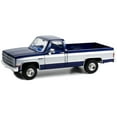 thumbnail image 2 of GREENLIGHT COLLECTIBLES 1/18 - GMC K-2500 Sierra Grande Wideside - 1984, 2 of 3