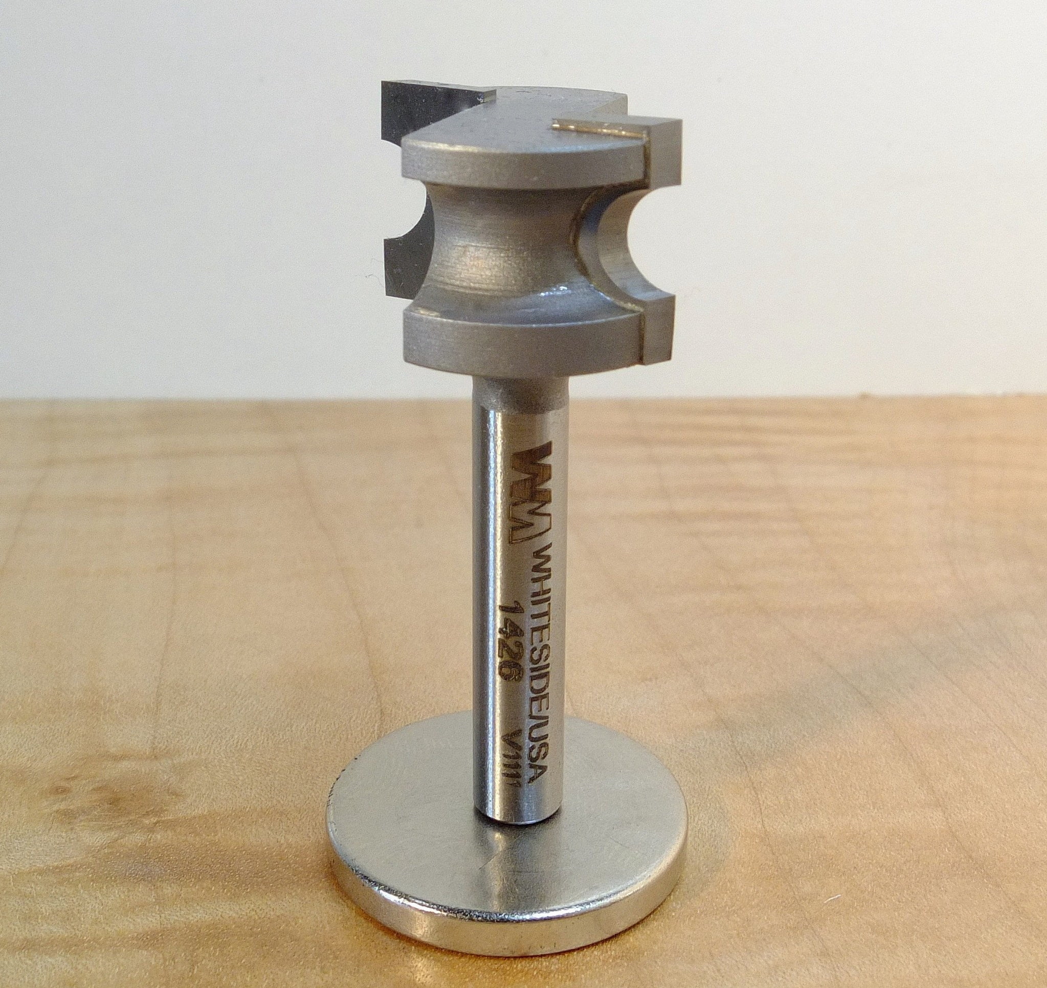 1426 Whiteside Carbide Tipped Half Round Router Bit 1/8R 9/16CL 1/4SH