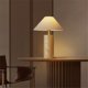 thumbnail image 3 of Lámpara de mesa de latón y madera for sala de estar, dormitorio y mesita de noche., 3 of 4