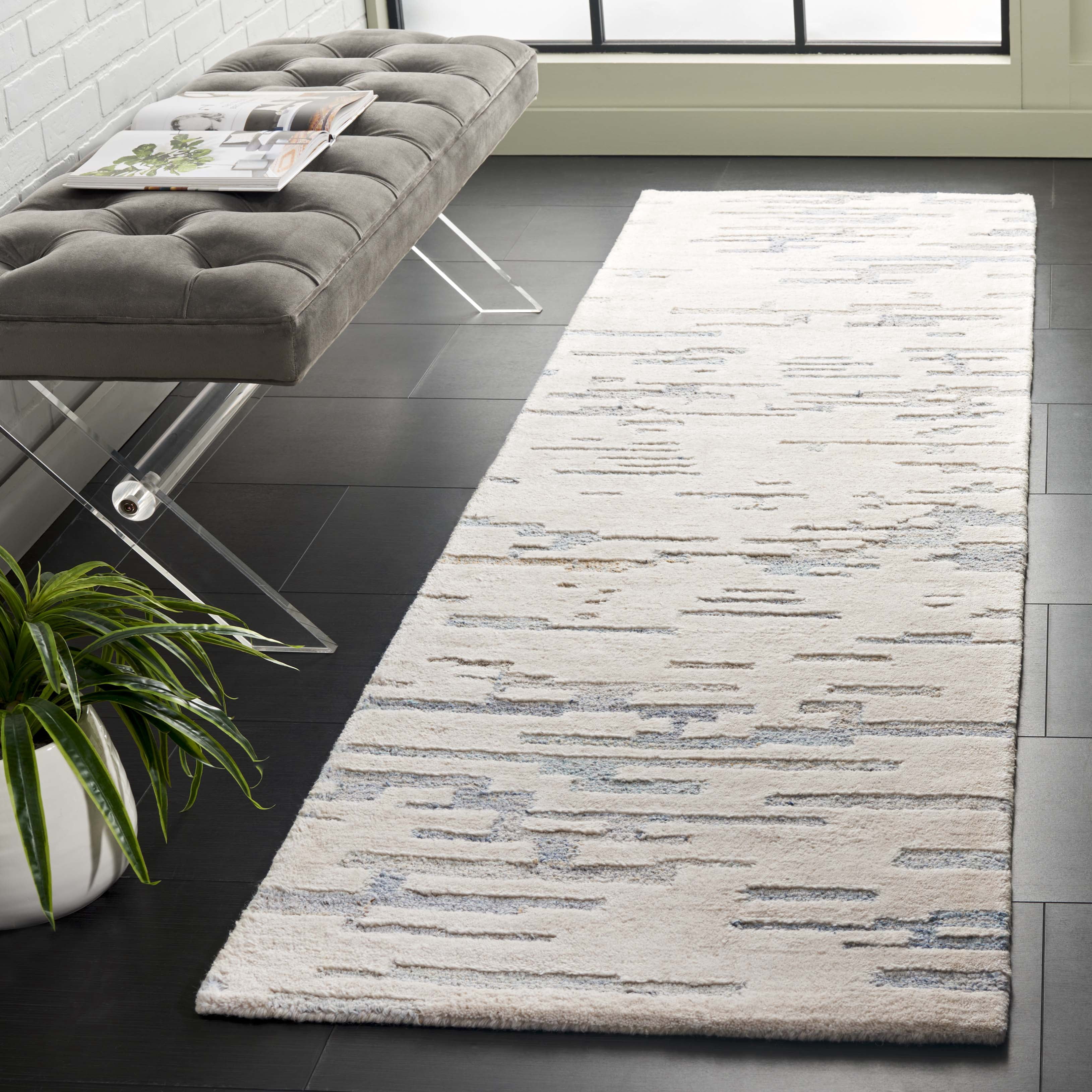 SAFAVIEH Renewal Hayleigh Abstract Runner Rug, Ivory/Light Blue, 2'3" x 8'