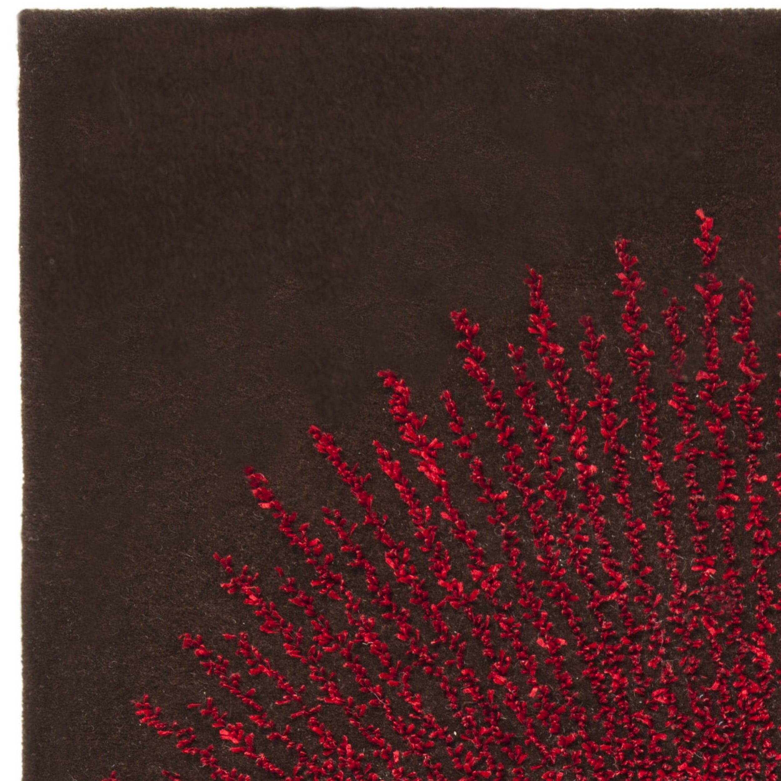 SAFAVIEH Soho Michelle Geometric Area Rug, Brown/Red, 5' x 8'