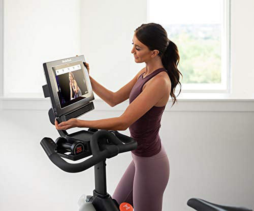 NordicTrack S15i Commercial Studio Cycle At Home Personal Training Experience