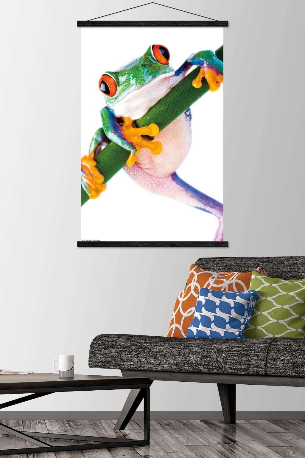 Tree Frog Wall Poster with Wooden Magnetic Frame, 22.375" x 34"