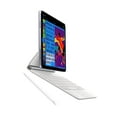 thumbnail image 4 of Apple iPad Air (5.ª generación): con chip M1, pantalla Liquid Retina de 10,9 pulgadas, 64 GB, Wi-Fi 6 + 5G Cellular, cámara frontal de 12 MP/trasera de 12 MP, Touch ID, duración de batería para todo e, 4 of 5