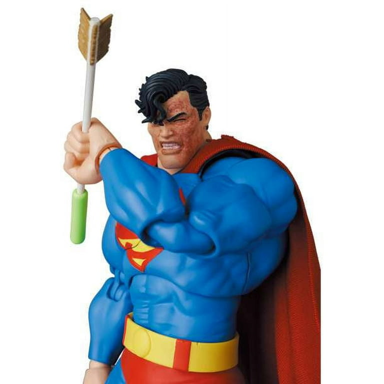 MAFEX Batman: The Dark Knight Returns Superman 6-inch