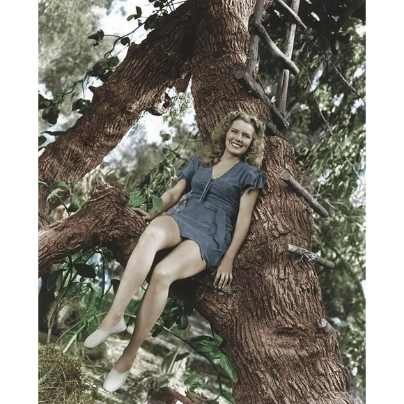 Brenda Joyce - Tarzan et les Amazones Poster Print by Hollywood Photo Archive Hollywood Photo Archive (24 x 36)