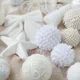 thumbnail image 4 of Adornos navideños Bolas de espuma blanca Bolas de nieve Adornos colgantes para árboles de Navidad, 4 of 5