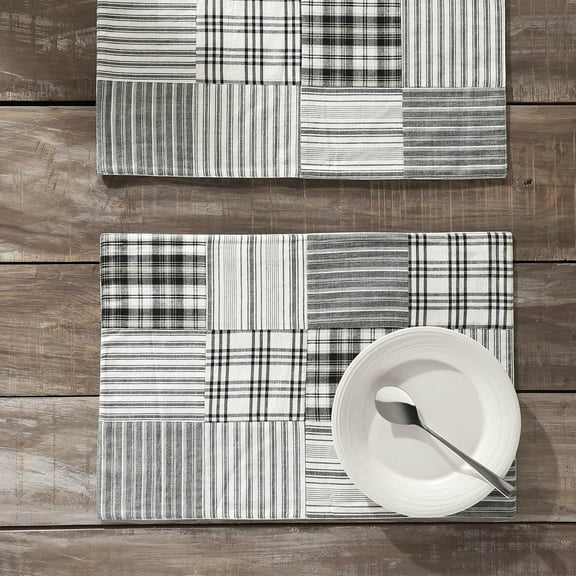 VHC Brands Sawyer Mill Black Quilted Placemat Set of 2 13x19