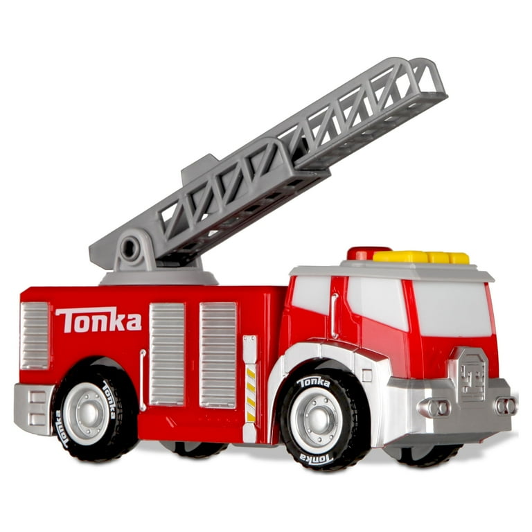 Dickie Toys 24 in. Light and Sound RC Fire Truck with Working Pump at  Tractor Supply Co.