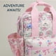thumbnail image 5 of Mochila Itzy Ritzy para niños pequeños - Bolsa para guardería - Cuenta con correas ajustables para los hombros, 2 bolsillos laterales e interior espacioso con forro de tela lavable y etiqueta con el n, 5 of 5