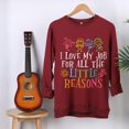 thumbnail image 1 of Amo Mi Trabajo Por Todas Las Pequeñas Razones Linda Sudadera-06988 M / Wine Re Tmvgtek Mujer, 1 of 2