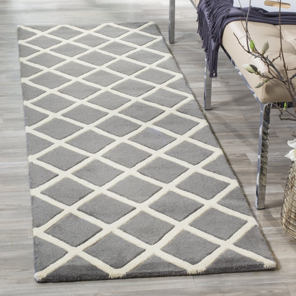 Safavieh Chatham Jahn Geometric Diamonds Area Rug or Runner
