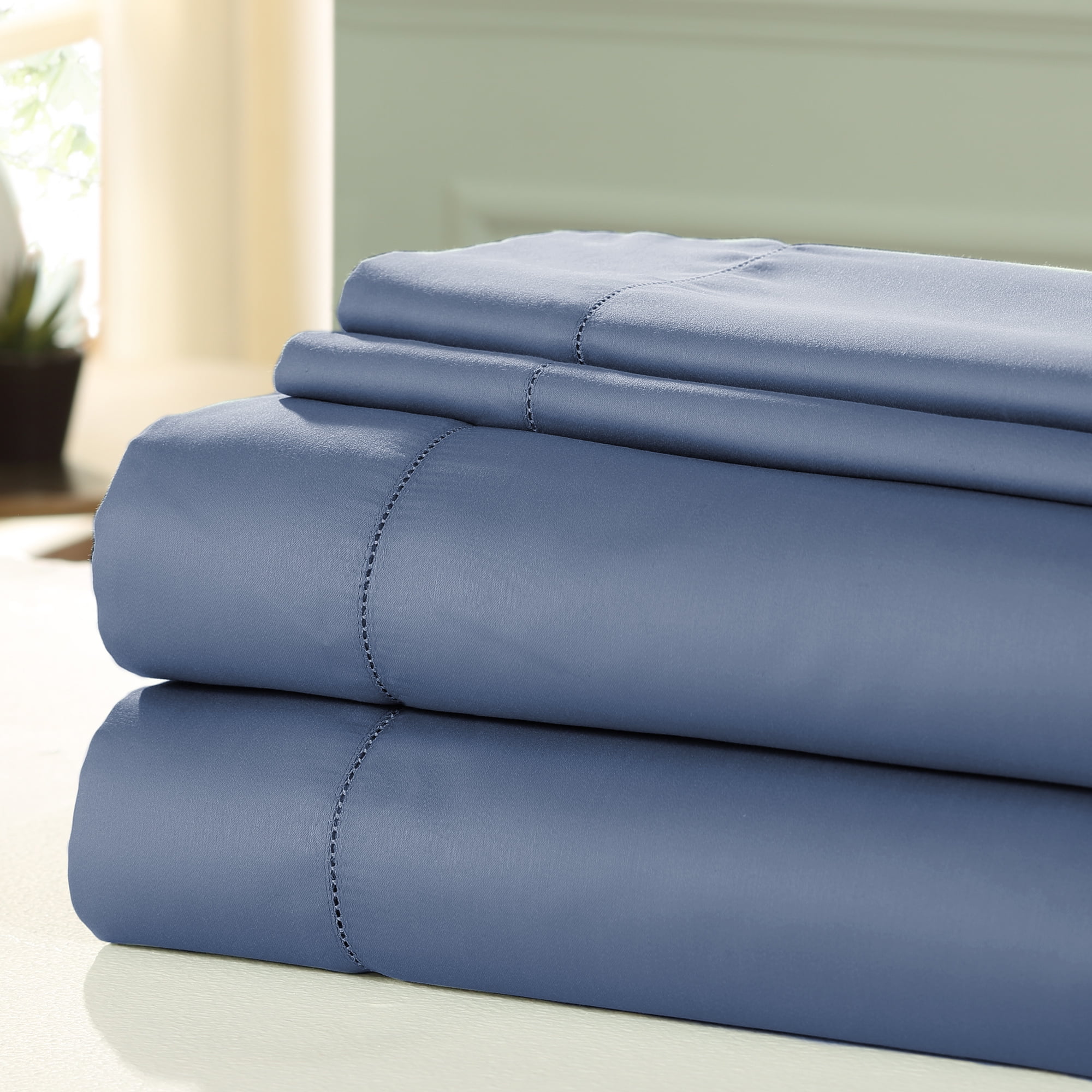Amrapur Overseas Inc. 1200 Thread Count Cotton Blend Sheet Set