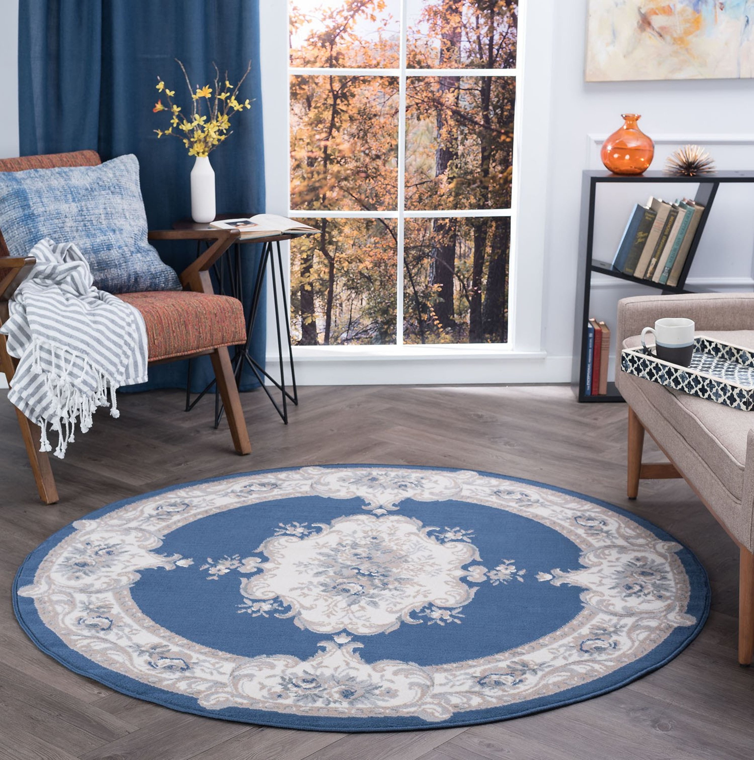 Bliss Rugs Jolene Traditional Indoor Round Area Rug