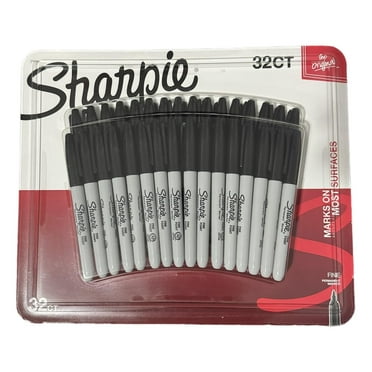 SHARPIE Permanent Markers | Fine Point | 32 Count (Black)