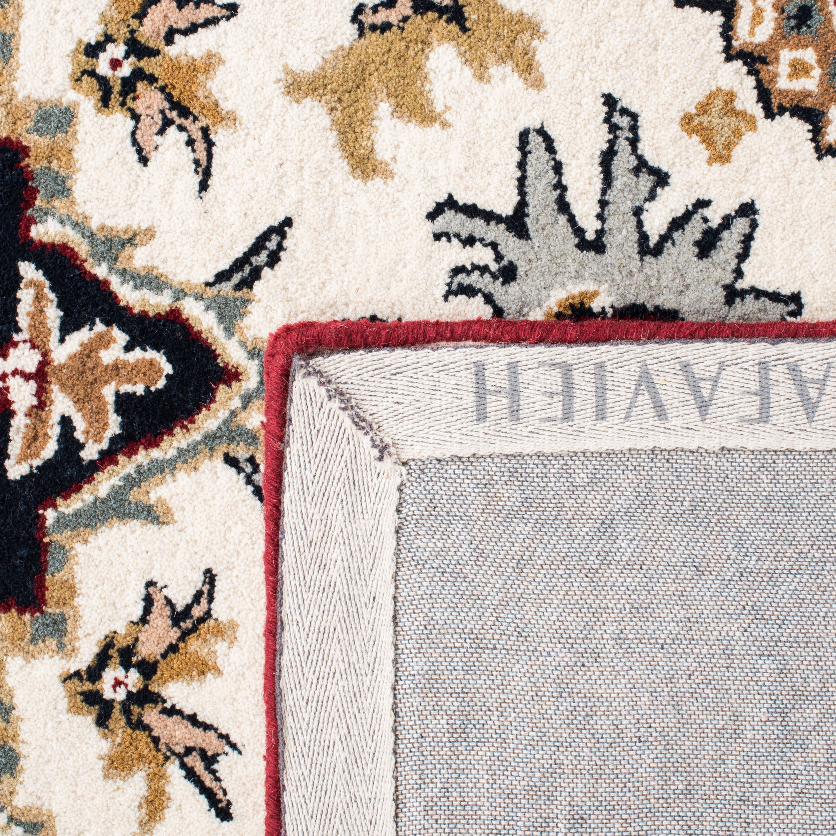 Safavieh Heritage York Oriental Wool Area Rug, Ivory/Red, 8' x 10'