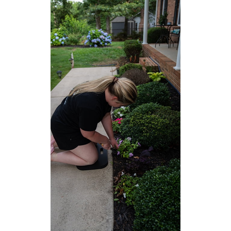 Expert Gardener Kneeling Pad, 11"x17" Foam Comfort photo 4