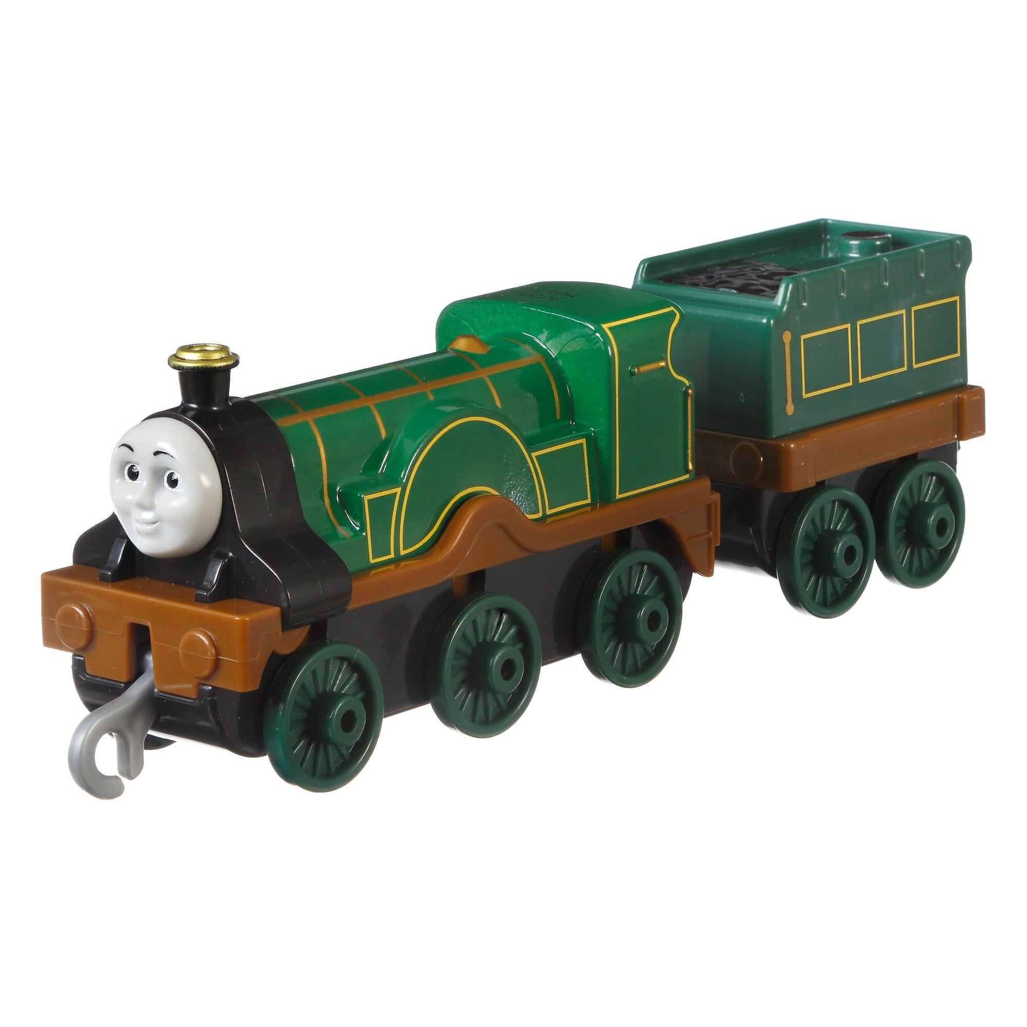 Thomas & Friends TrackMaster – Tren Motorizado Yong Bao Con Dos Vagones Y Gancho Extensible, Compatible Con Pistas, De 3 Años En Adelante Thomas & Friends TrackMaster – Tren Motorizado Yong Bao Con Dos Vagones Y Gancho Extensible, Compatible Con Pistas, De 3 Años En Adelante