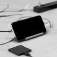thumbnail image 3 of Soporte para Teléfono con Concentrador 4 en 1, Divisor de Cable USB C, Adaptador Extensible USB 2.0, Base de Carga, Adaptador Tipo C, 3 of 5