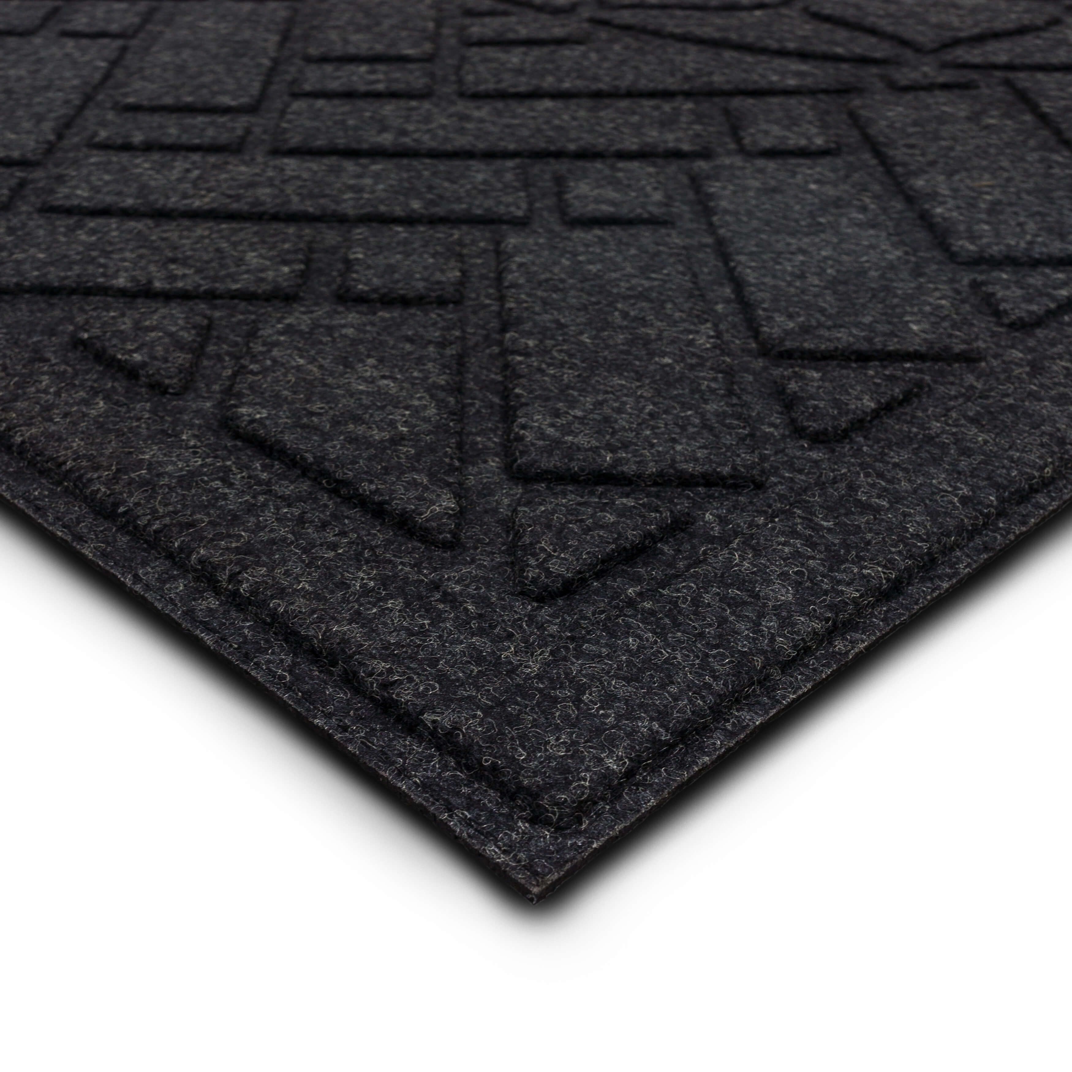 Mohawk Home Entry Recycled Rubber Non-Slip Indoor Outdoor Stoney Medallion Onyx Oversize Doormat, 2' X 4'