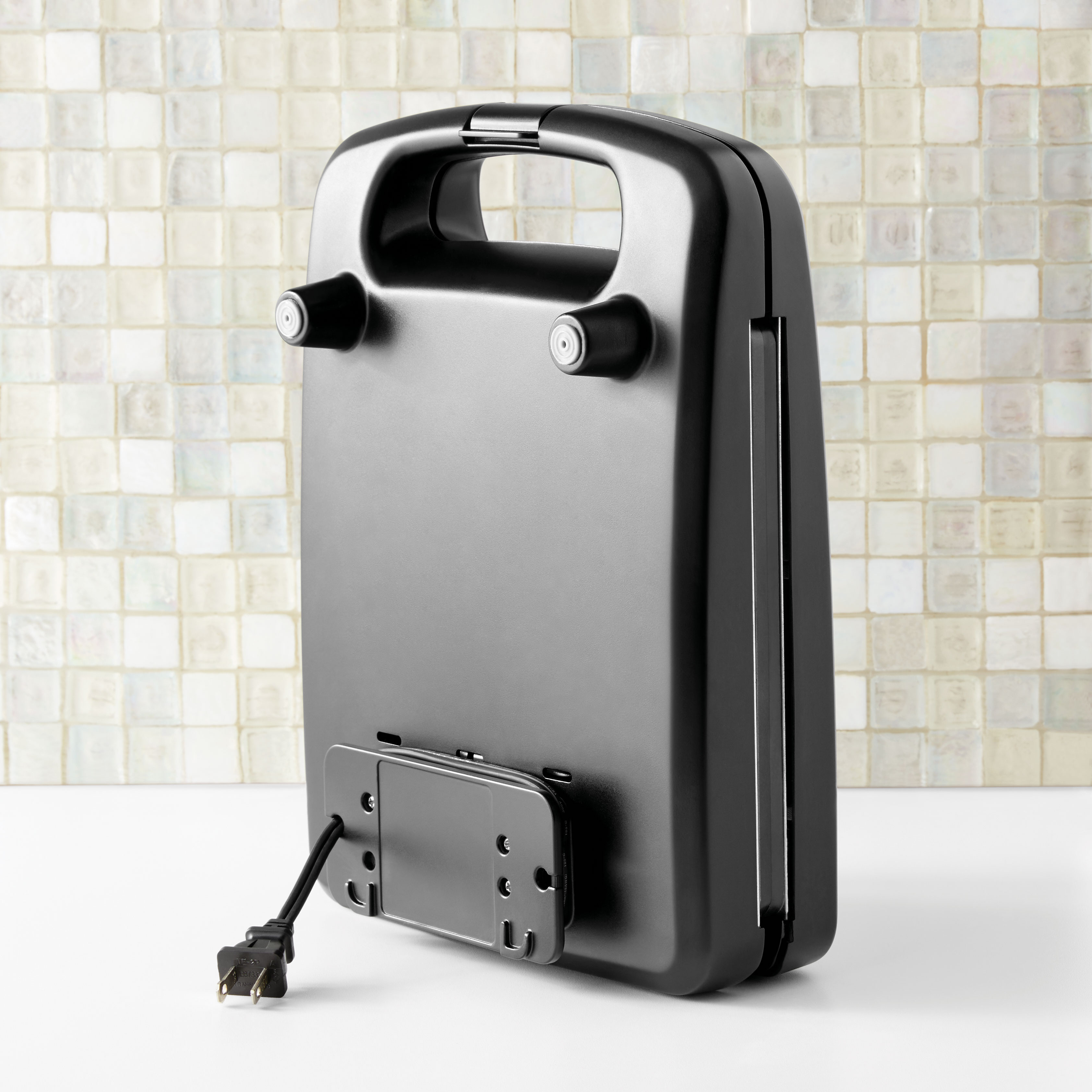 Mainstays 4-Slice Waffle Maker with Removable Plates photo 5