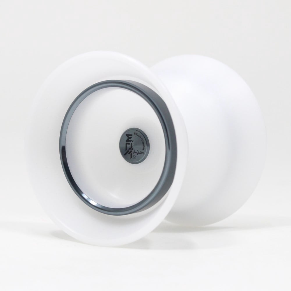 C3yoyodesign EOM Yo-Yo - Gunju Eom Signature - Off String YoYo (White / Gray Rim)