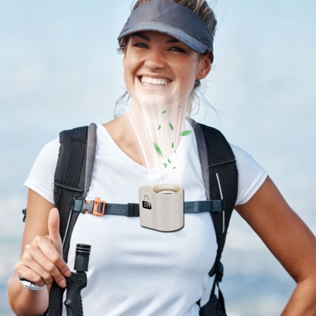 Ventilador de muñeca USB portátil con pantalla digital, velocidad de viento ajustable, batería recargable, clip y pulsera para actividades al aire libre y viajes.