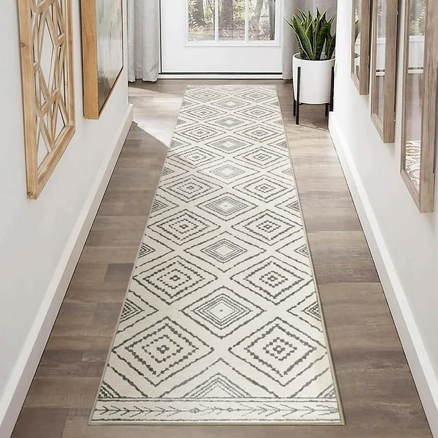 BESTSWEETIE Area Rug 2x10 for Living Room Southwest Washable Rugs Western Aztec Soft Low Pile Non Slip Print Pattern Indoor Carpet for Bedrooms Dining Room, Black White