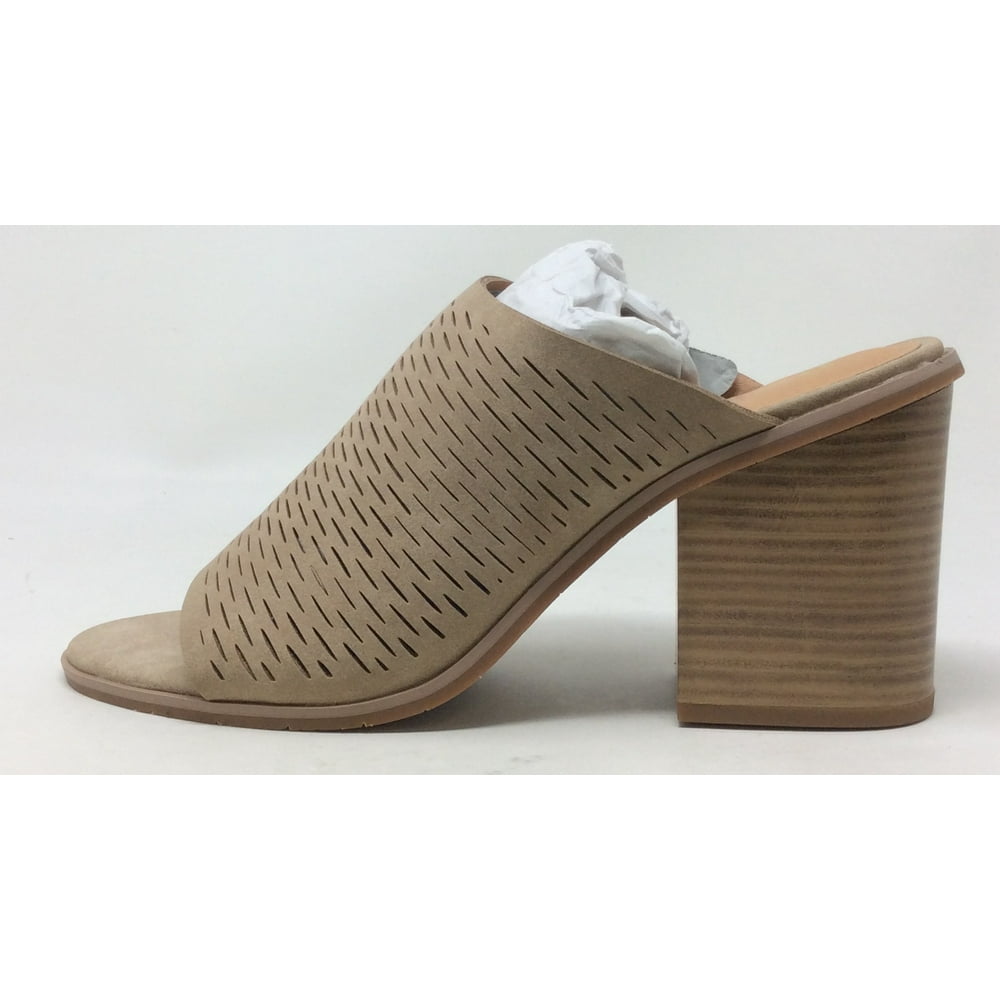 bc shoes womens