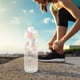 thumbnail image 5 of Botella deportiva con pajita | Vaso de plástico a prueba de fugas de gran capacidad de 730 ml | Portátil para la escuela, el gimnasio y actividades al aire libre | Incluye 1 vaso, 5 of 6