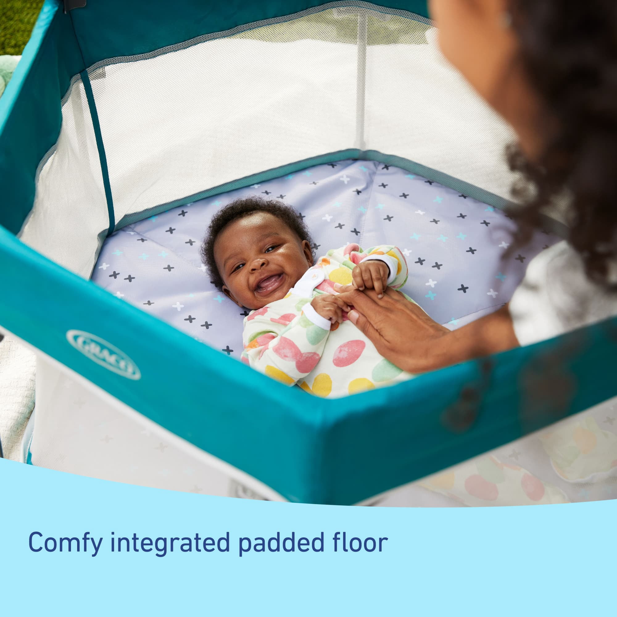 Graco Travel Lite Portable Bassinet, Brixton
