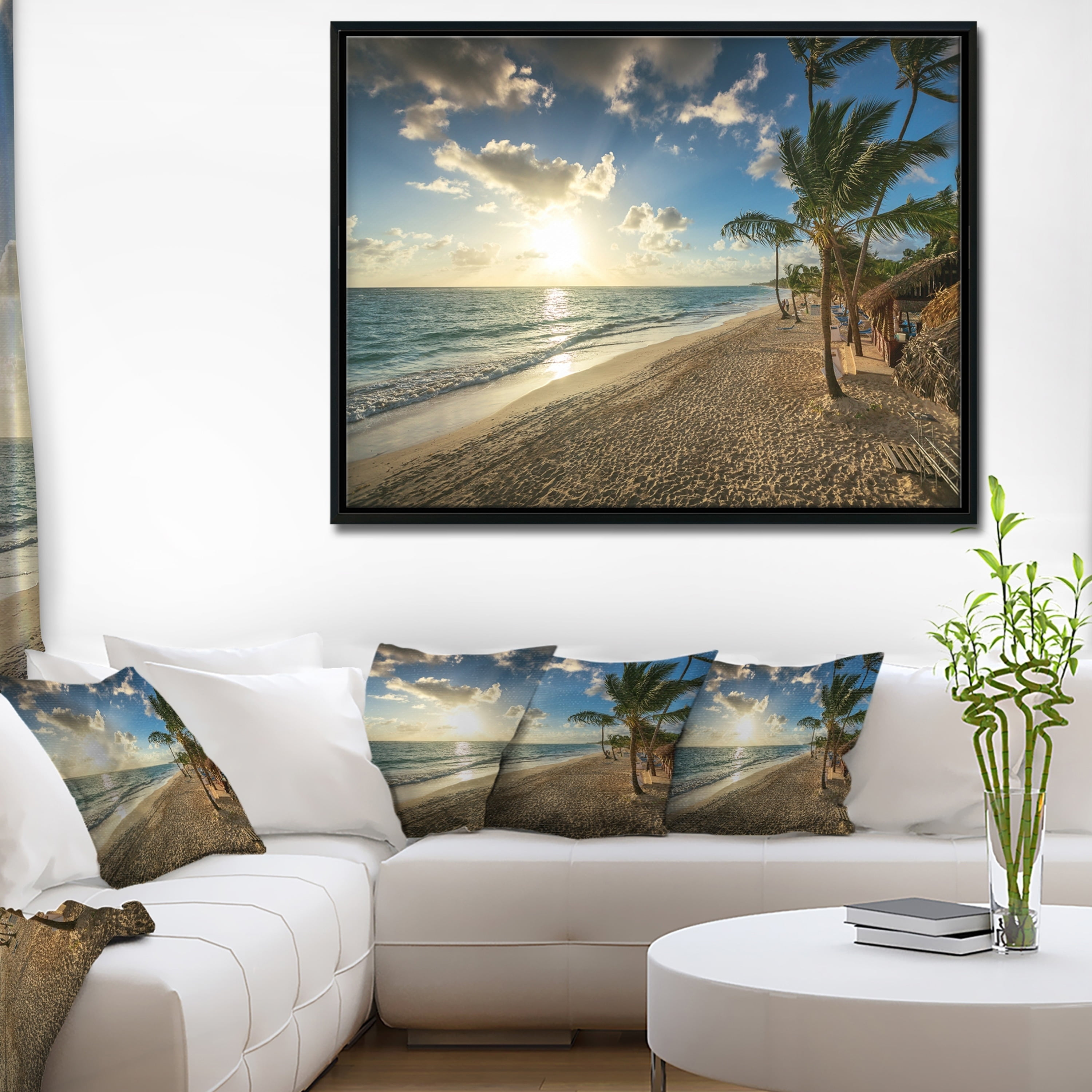 DESIGN ART Designart 'Beautiful Caribbean Vacation Beach' Large Beach