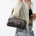 thumbnail image 4 of Bolso de mano con solapa para mujer, con estampado de leopardo, a la moda, para viajes al aire libre, 4 of 6