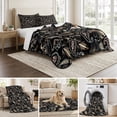 thumbnail image 6 of Queen Quilt Set 90''x96'', Boho Black Floral Lightweight Bedspread Coverlet with 2 Pillow Shams, Farmhouse Botanical Vintage Paisley Flower Breathable All Season Quilt Bedding for Bedroom/Guest Room, 6 of 9