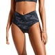 thumbnail image 1 of Parte Inferior de Bikini CRZ YOGA Cintura Alta con Corte en V Camuflado Pequeño, 1 of 5