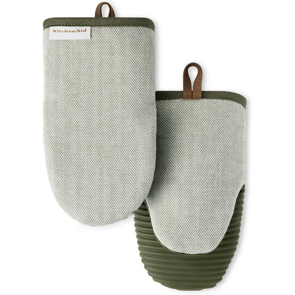 Hajimi® Evergreen Design Series Herringbone Ribbed Soft Silicone Mini Oven Mitts 2-Pack Set, Heat Resistant up to 500°F, Flexible & Waterproof, Deep Forest Green, 5.5"x9"