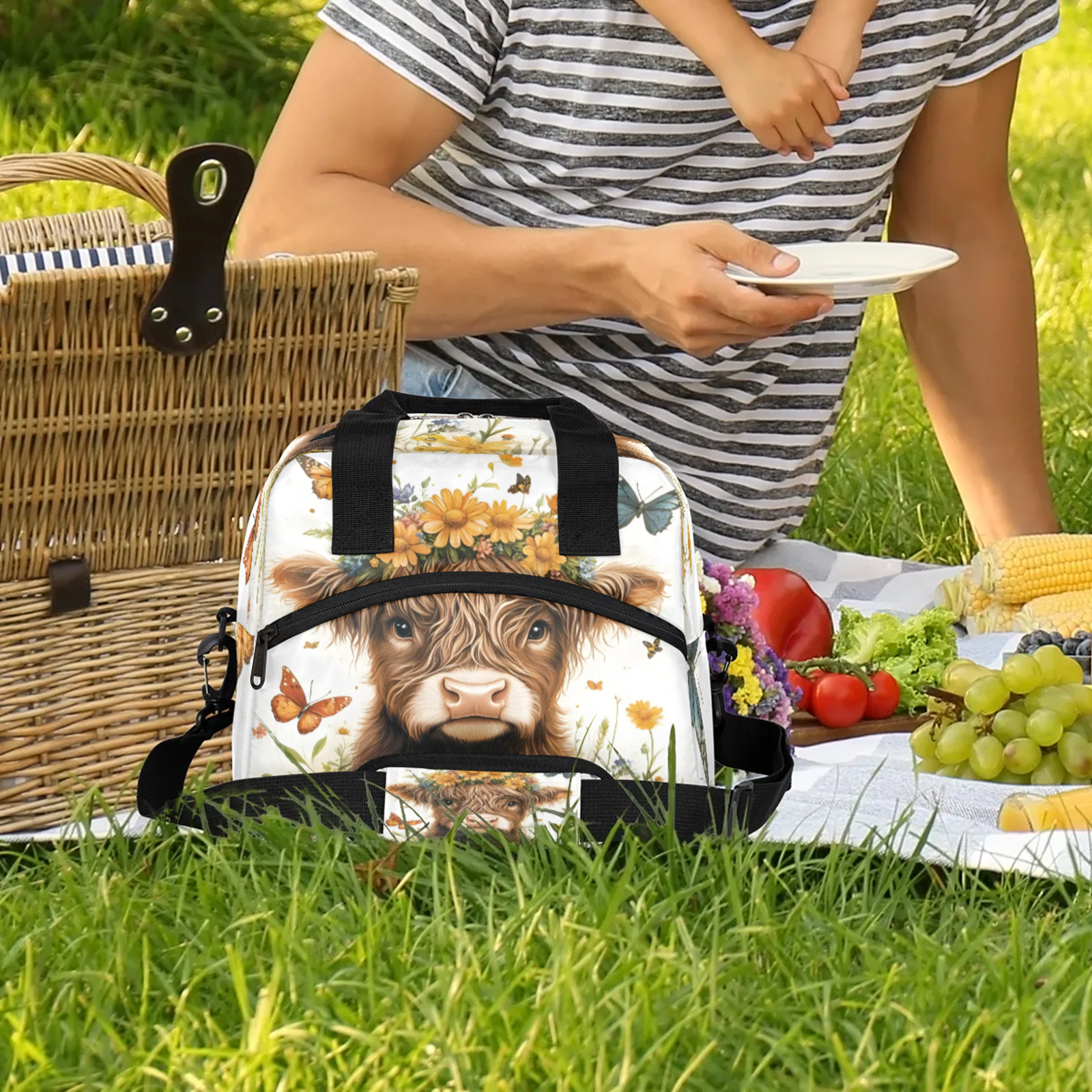 Herdesigns Highland Cow Lunch Bag for Women Men Adult, Cute Large Insulated Reusable Lunch Box Leakproof Portable Cooler Tote Bags for Work Picnic Beach