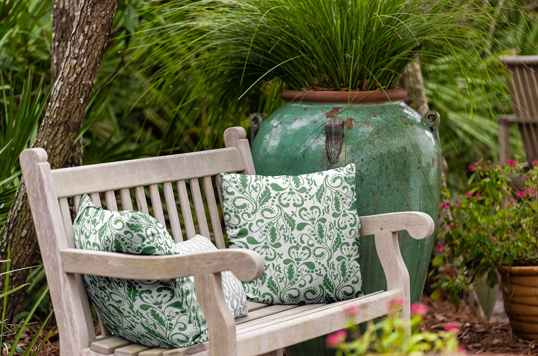 18" x 18" Simply Daisy Aurora Indoor/Outdoor Polyester Throw Pillow, Green Qty 1