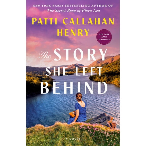 The Story She Left Behind: A Novel (Paperback)