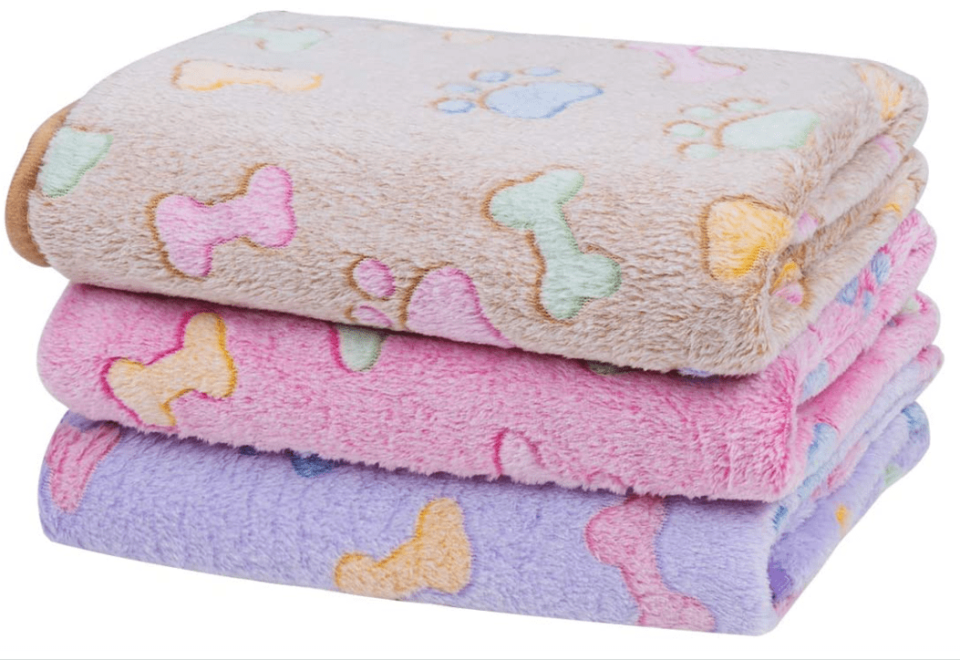 3 Pack Dog Blankets, Soft Fluffy Fleece Pet Blanket Warm Sleep Mat Paw