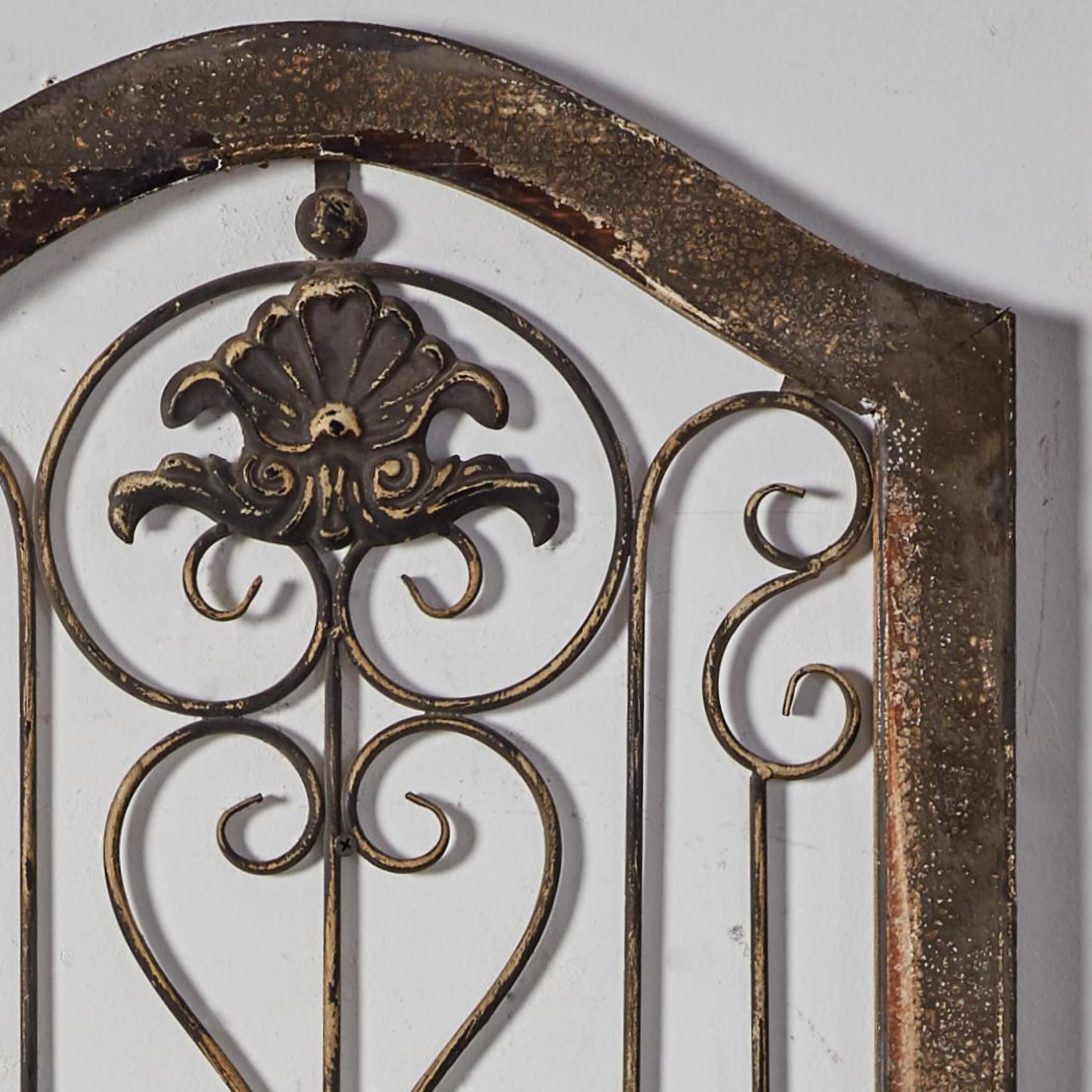 DecMode Brown Wood Distressed Door Panel Scroll Wall Decor with Metal Wire Details